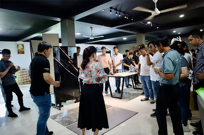 buoi-workshop-gach-kho-lon