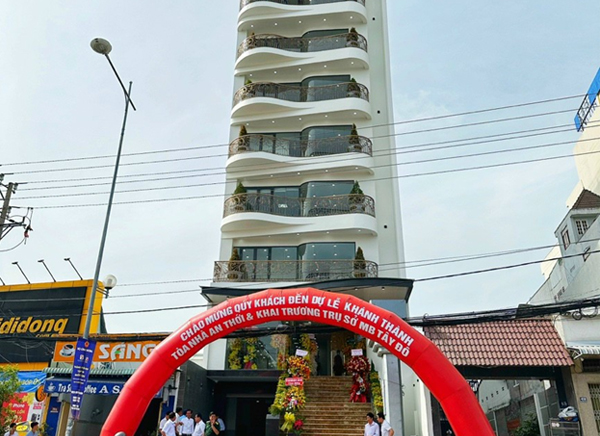 Tòa nhà An Thới